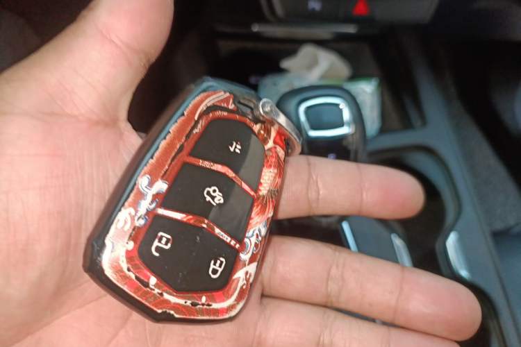 Used Cadillac XT4 2018 28T Two-Wheel Drive Tech Version Vehicle Key