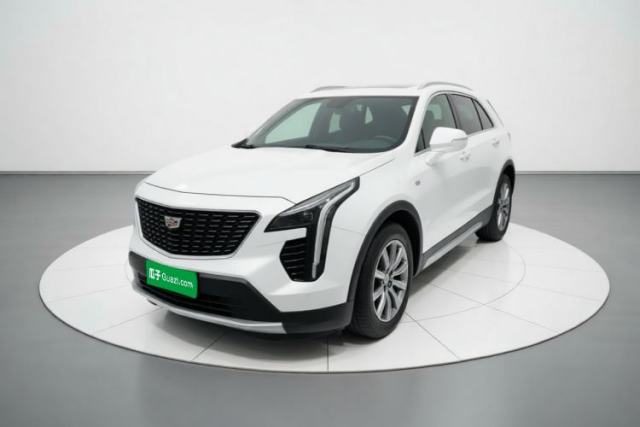 Cadillac XT4 2018 28T Two-Wheel-Drive Luxury Model с пробегом