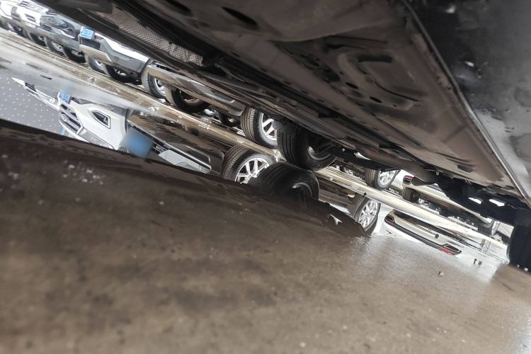 Used Cadillac XT4 2018 28T Two-Wheel-Drive Luxury Model Chassis Front Left