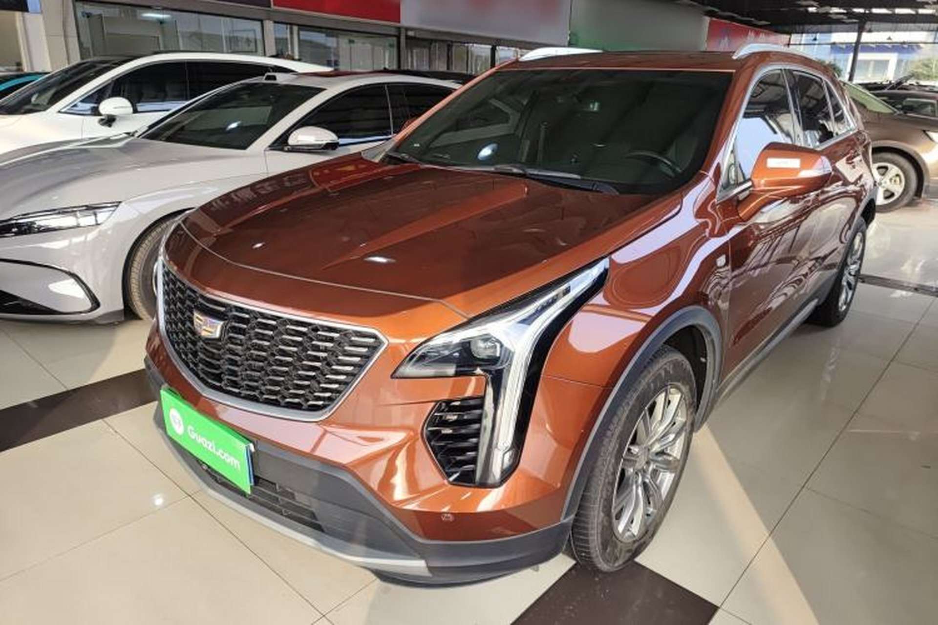 Used Cadillac XT4 2018 28T Two-Wheel Drive Leading Version Front Left 45 Deg