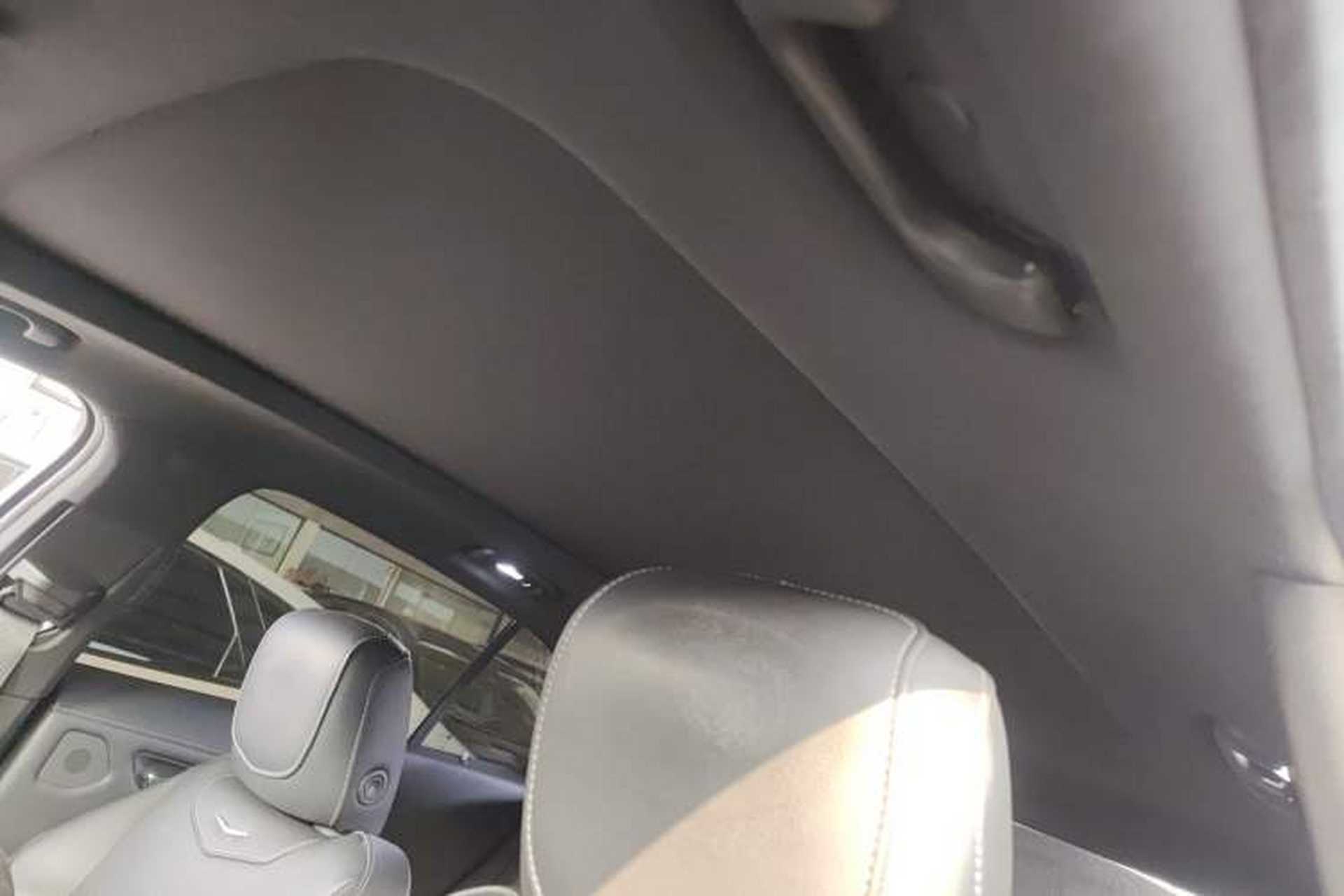 Used Cadillac XT4 2018 28T Two-Wheel Drive Leading Version Headliner