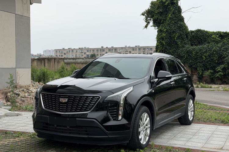 Used Cadillac XT4 2020 Revised Version 28T Two-Wheel Drive Tech Edition Guazi used car, China used car export, Used car for sale, Used  cars, Cheapest cars for sale
