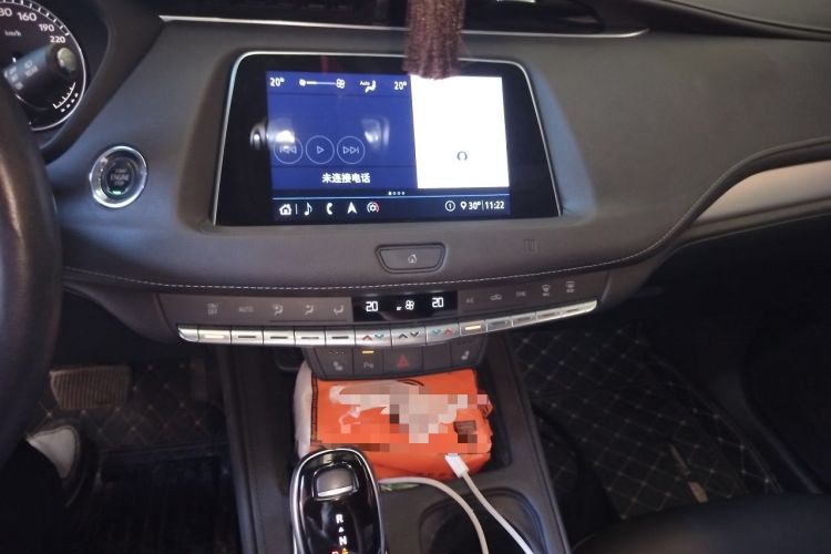 Used Cadillac XT4 2020 Revised Version 28T Two-Wheel Drive Luxury Edition Audio And AC Panel