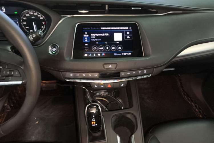 Used Cadillac XT4 2020 Revised Version 28T Two-Wheel Drive Luxury Edition Audio And AC Panel