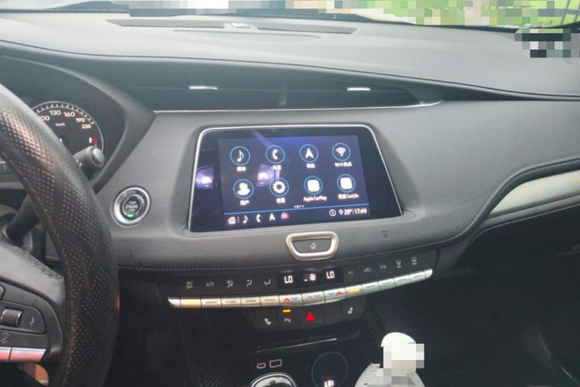 Used Cadillac XT4 2020 Revised Version 28T Two-Wheel Drive Luxury Edition Audio And AC Panel