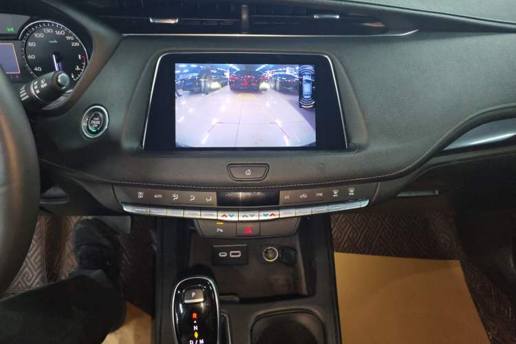 Used Cadillac XT4 2020 Revised Version 28T Two-Wheel Drive Tech Edition Audio And AC Panel