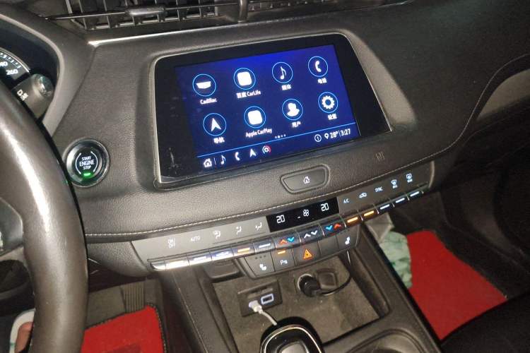 Used Cadillac XT4 2020 28T Two-Wheel-Drive Leading Version Audio And AC Panel