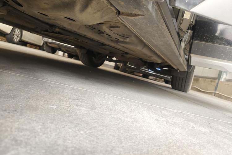 Used Cadillac XT4 2020 28T Two-Wheel-Drive Leading Version Chassis Front Left
