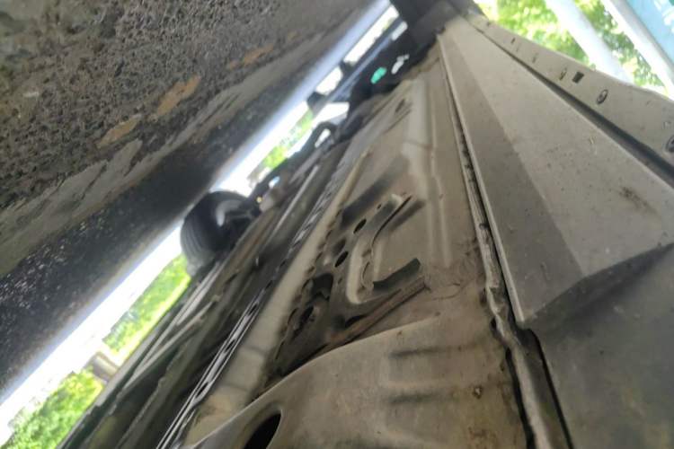Used Cadillac XT4 2020 28T Two-Wheel-Drive Leading Version Chassis Front Right