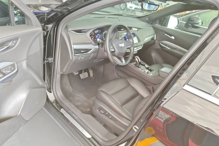 Used Cadillac XT4 2020 Revised Version 28T Two-Wheel Drive Leading Edition Driver Seat