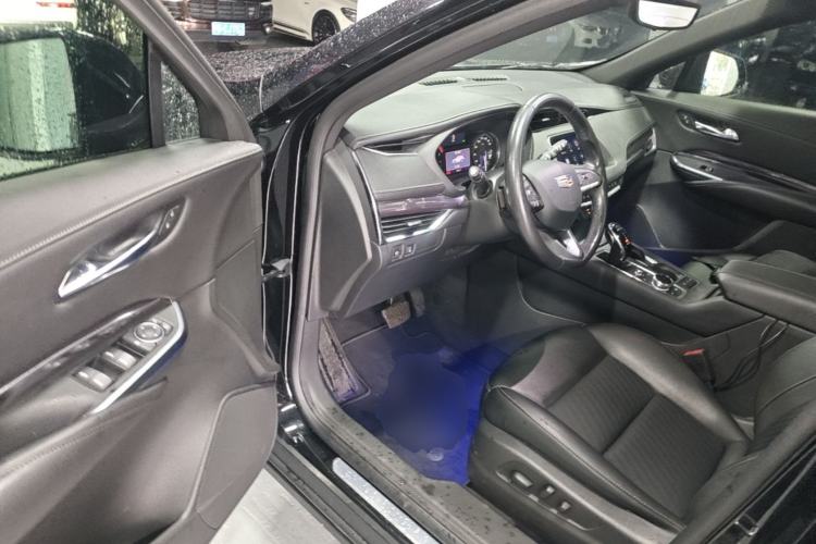 Used Cadillac XT4 2020 Revised Version 28T Two-Wheel Drive Tech Edition Driver Seat