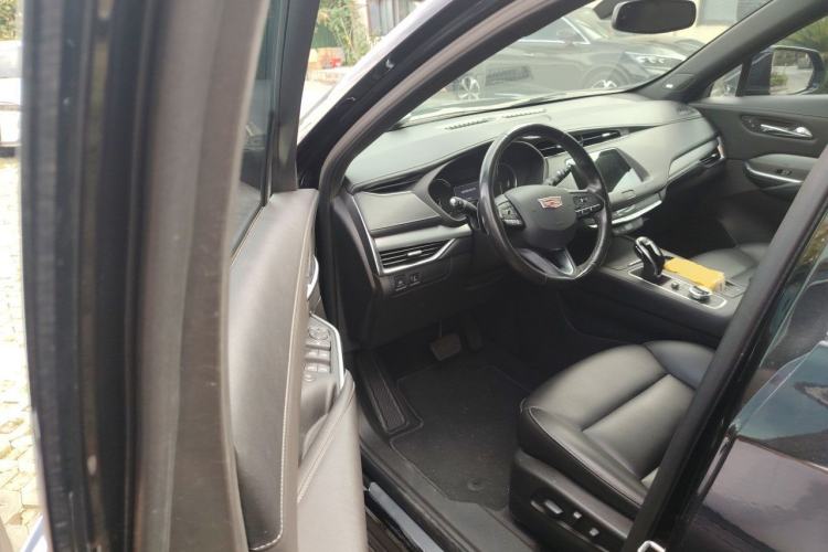 Used Cadillac XT4 2020 28T Two-Wheel-Drive Leading Version Driver Seat