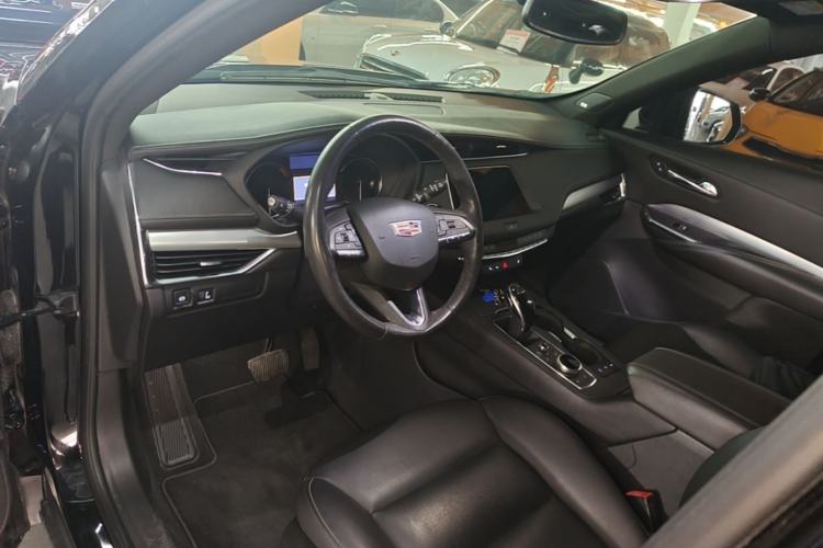 Used Cadillac XT4 2020 28T Two-Wheel-Drive Leading Version Driver Seat