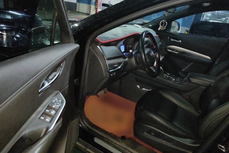 Used Cadillac XT4 2020 28T Two-Wheel-Drive Leading Version Driver Seat