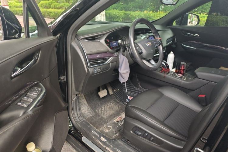 Used Cadillac XT4 2020 28T Two-Wheel Drive Tech Version Driver Seat