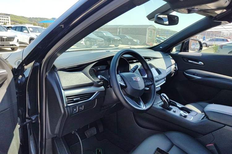 Used Cadillac XT4 2020 28T Two-Wheel-Drive Leading Version Driver Seat