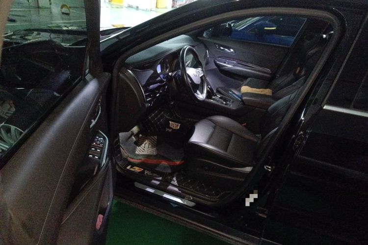 Used Cadillac XT4 2020 28T Two-Wheel Drive Tech Version Driver Seat