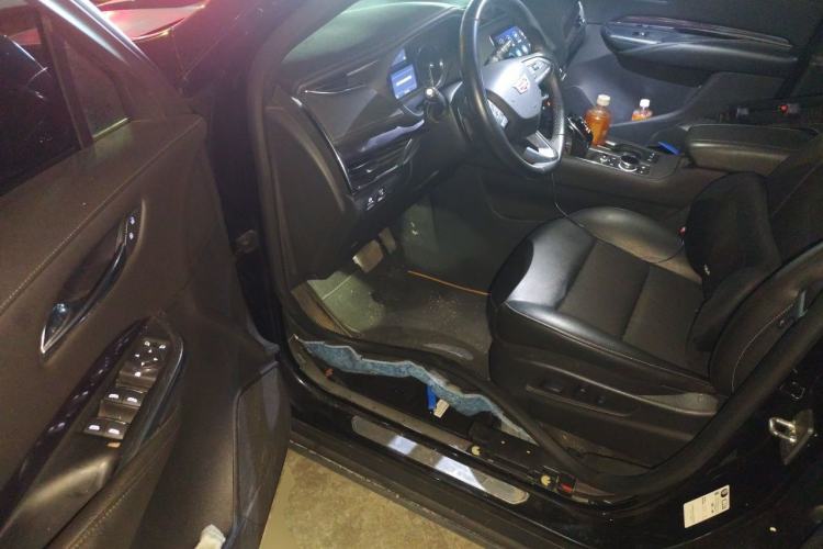 Used Cadillac XT4 2020 Revised Version 28T Two-Wheel Drive Tech Edition Driver Seat