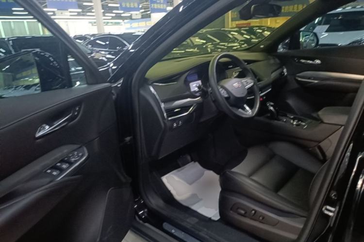 Used Cadillac XT4 2020 Revised Version 28T Two-Wheel Drive Leading Edition Driver Seat
