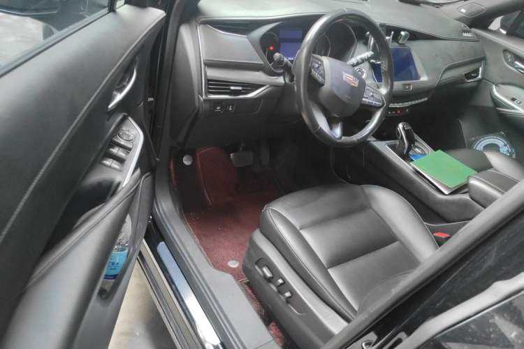 Used Cadillac XT4 2020 Revised Version 28T Two-Wheel Drive Leading Edition Driver Seat