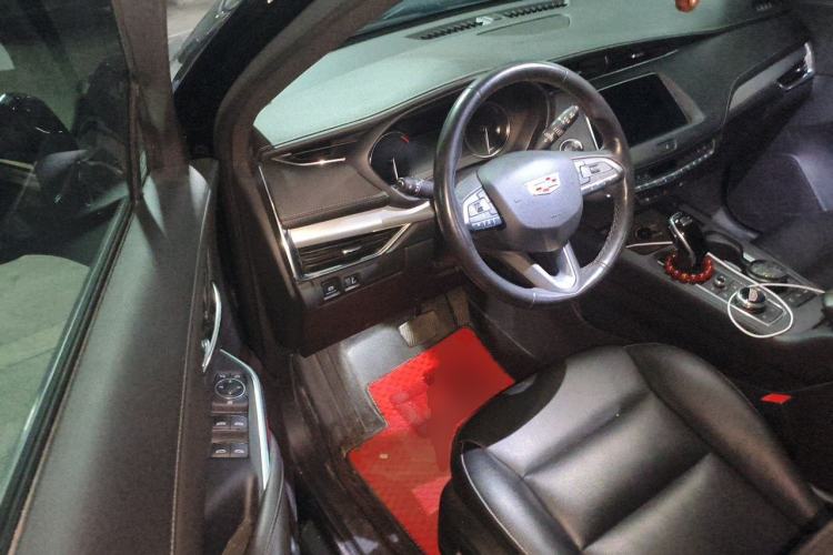 Used Cadillac XT4 2020 28T Two-Wheel-Drive Leading Version Driver Seat