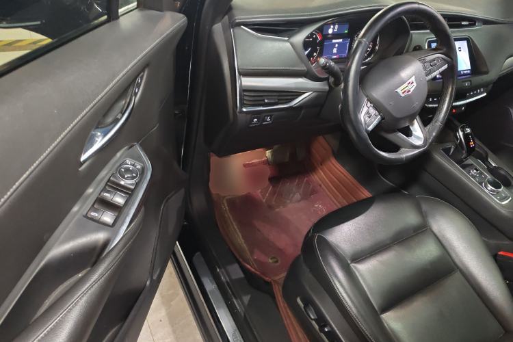 Used Cadillac XT4 2020 Revised Version 28T Two-Wheel Drive Leading Edition Driver Seat