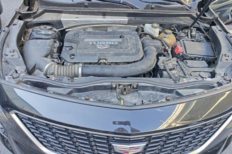 Used Cadillac XT4 2020 Revised Version 28T Two-Wheel Drive Tech Edition Engine Bay