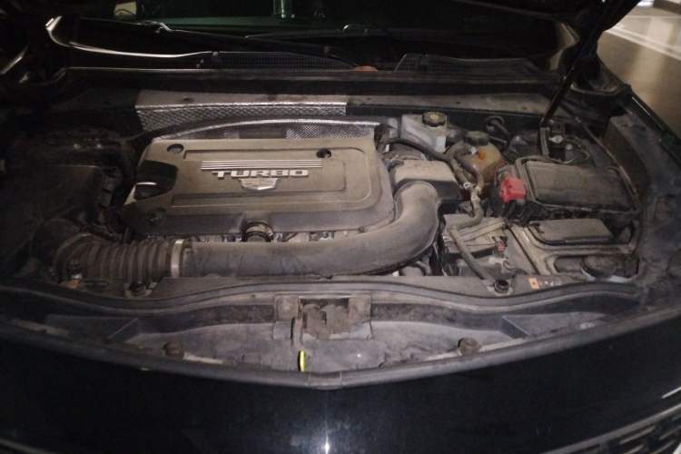 Used Cadillac XT4 2020 Revised Version 28T Two-Wheel Drive Tech Edition Engine Bay