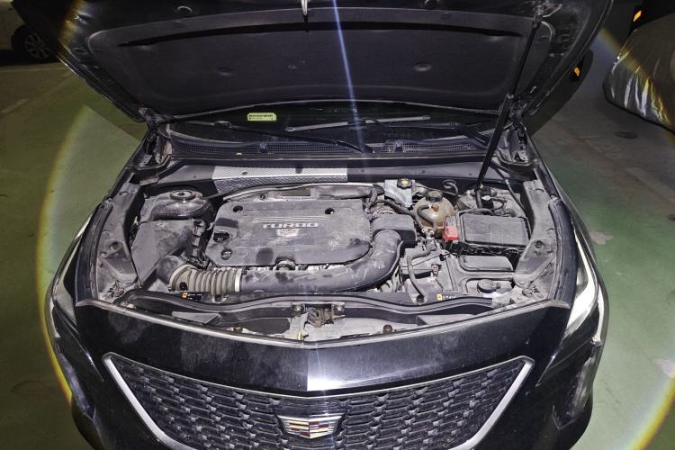Used Cadillac XT4 2020 Revised Version 28T Two-Wheel Drive Tech Edition Engine Bay