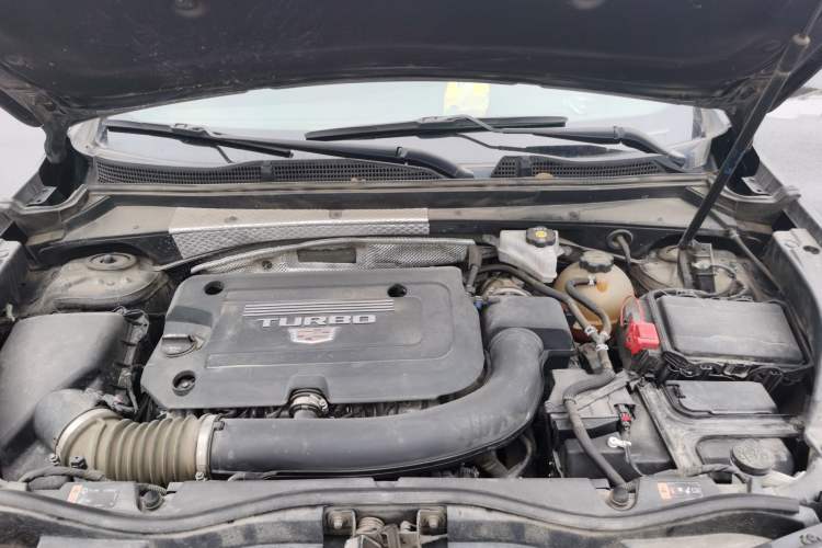 Used Cadillac XT4 2020 28T Two-Wheel-Drive Leading Version Engine Bay