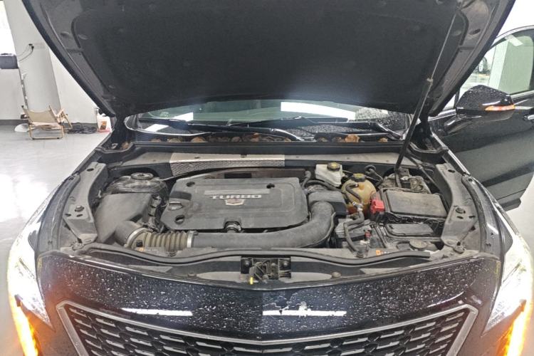 Used Cadillac XT4 2020 Revised Version 28T Two-Wheel Drive Tech Edition Engine Bay