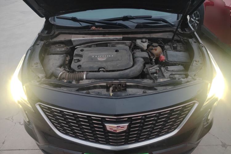 Used Cadillac XT4 2020 Revised Version 28T Two-Wheel Drive Tech Edition Engine Bay