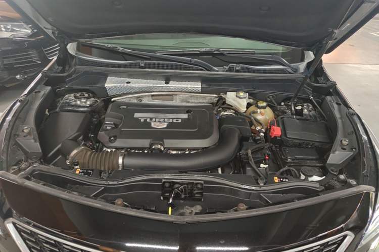 Used Cadillac XT4 2020 28T Two-Wheel-Drive Leading Version Engine Bay