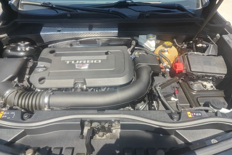 Used Cadillac XT4 2020 28T Two-Wheel-Drive Leading Version Engine Bay