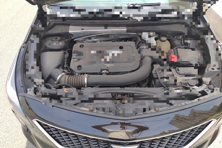 Used Cadillac XT4 2020 28T 4x4 Platinum Sport Edition Engine Bay