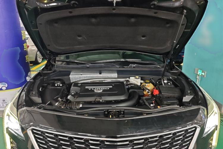 Used Cadillac XT4 2020 28T Two-Wheel-Drive Leading Version Engine Bay