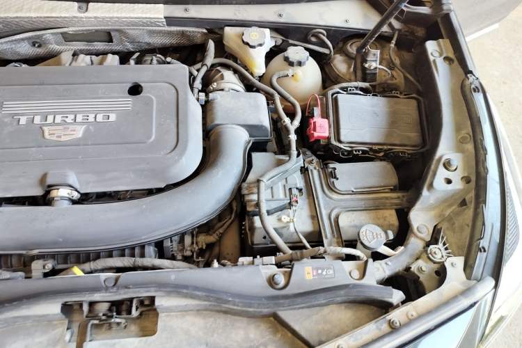 Used Cadillac XT4 2020 Revised Version 28T Two-Wheel Drive Luxury Edition Engine Bay Left
