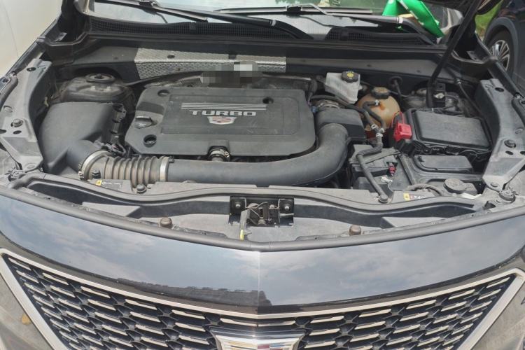 Used Cadillac XT4 2020 28T Two-Wheel-Drive Leading Version Engine Bay