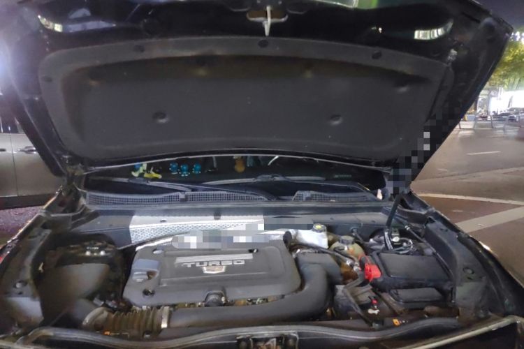 Used Cadillac XT4 2020 Revised Version 28T Two-Wheel Drive Tech Edition Engine Bay