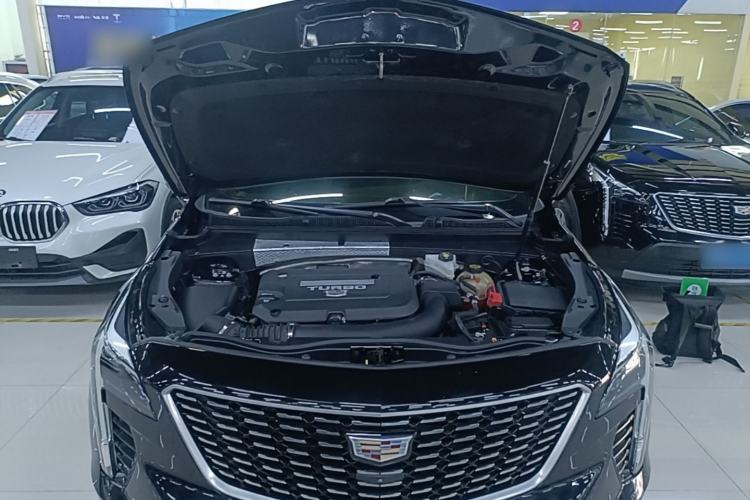 Used Cadillac XT4 2020 Revised Version 28T Two-Wheel Drive Leading Edition Engine Bay