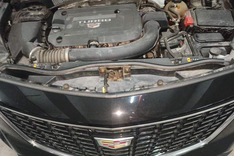 Used Cadillac XT4 2020 28T Two-Wheel-Drive Leading Version Engine Bay