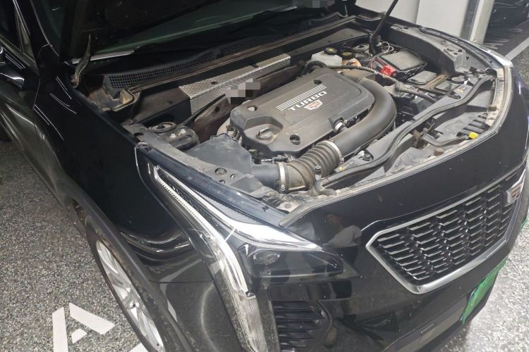 Used Cadillac XT4 2020 Revised Version 28T Two-Wheel Drive Tech Edition Engine Bay Right
