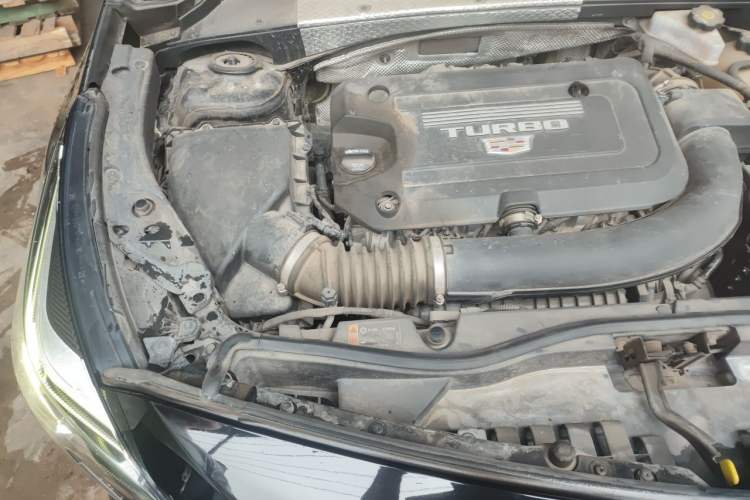 Used Cadillac XT4 2020 Revised Version 28T Two-Wheel Drive Tech Edition Engine Bay Right