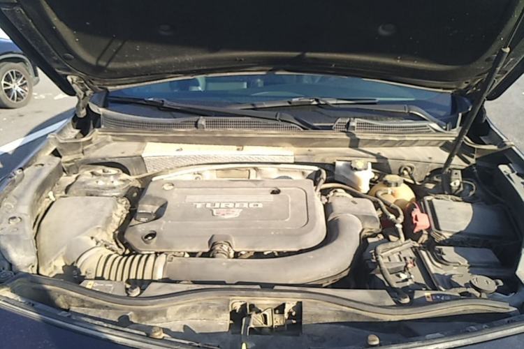 Used Cadillac XT4 2020 28T Two-Wheel-Drive Leading Version Engine Bay