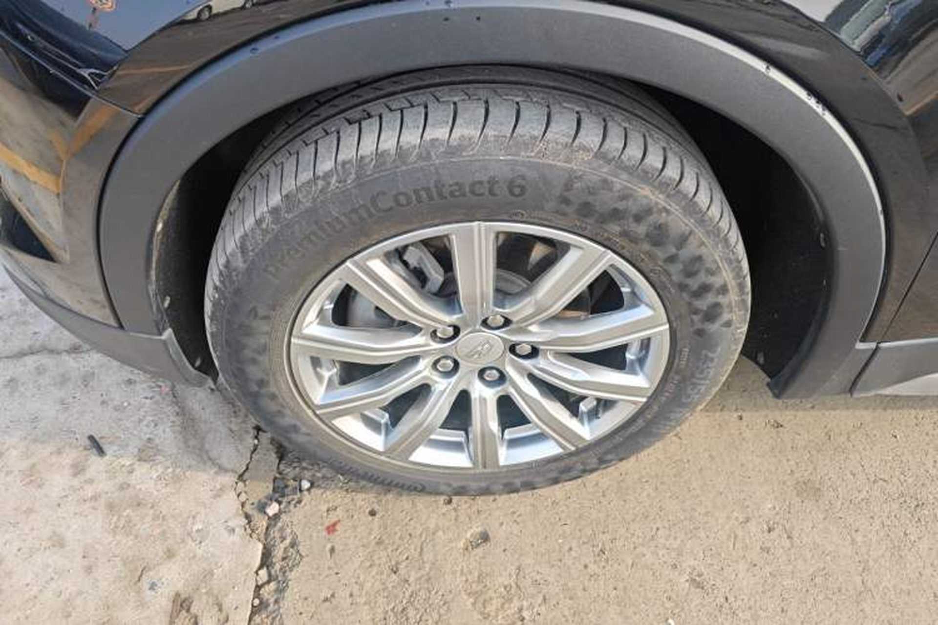 Used Cadillac XT4 2020 Revised Version 28T Two-Wheel Drive Leading Edition Exterior 4