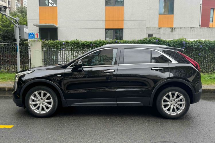 Used Cadillac XT4 2020 Revised Version 28T Two-Wheel Drive Tech Edition Exterior 4