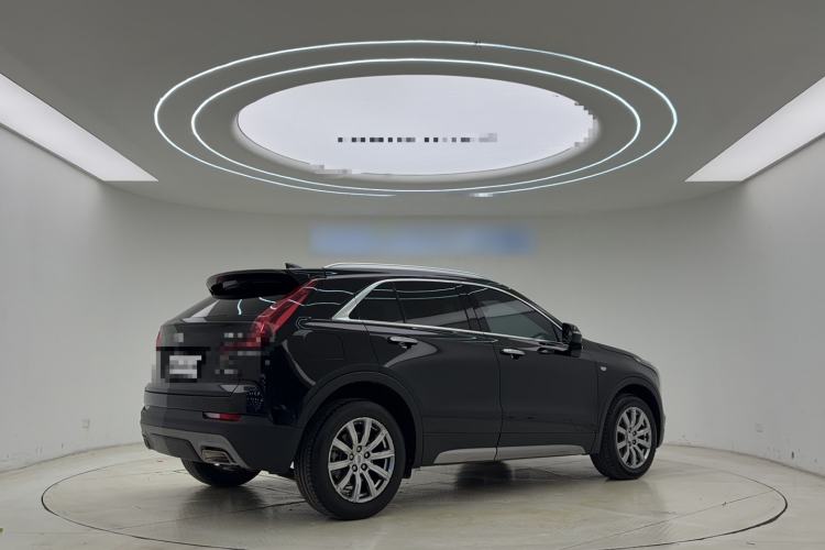Used Cadillac XT4 2020 Revised Version 28T Two-Wheel Drive Luxury Edition Exterior 4