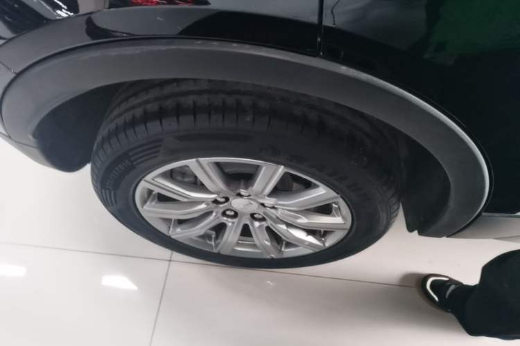 Used Cadillac XT4 2020 Revised Version 28T Two-Wheel Drive Luxury Edition Exterior 5