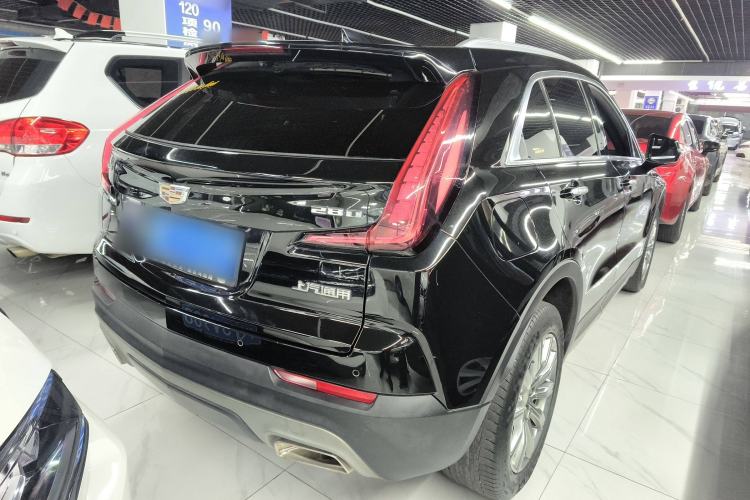 Used Cadillac XT4 2020 28T Two-Wheel-Drive Leading Version Exterior 5