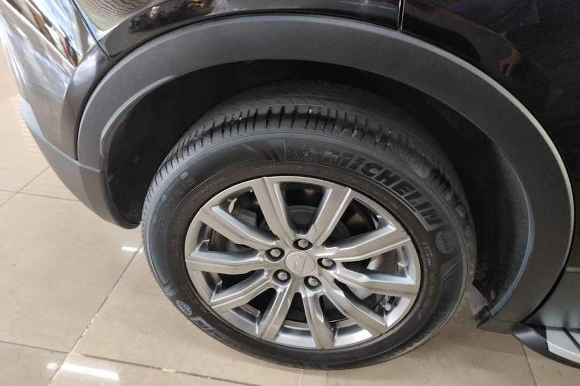 Used Cadillac XT4 2020 Revised Version 28T Two-Wheel Drive Luxury Edition Exterior 5
